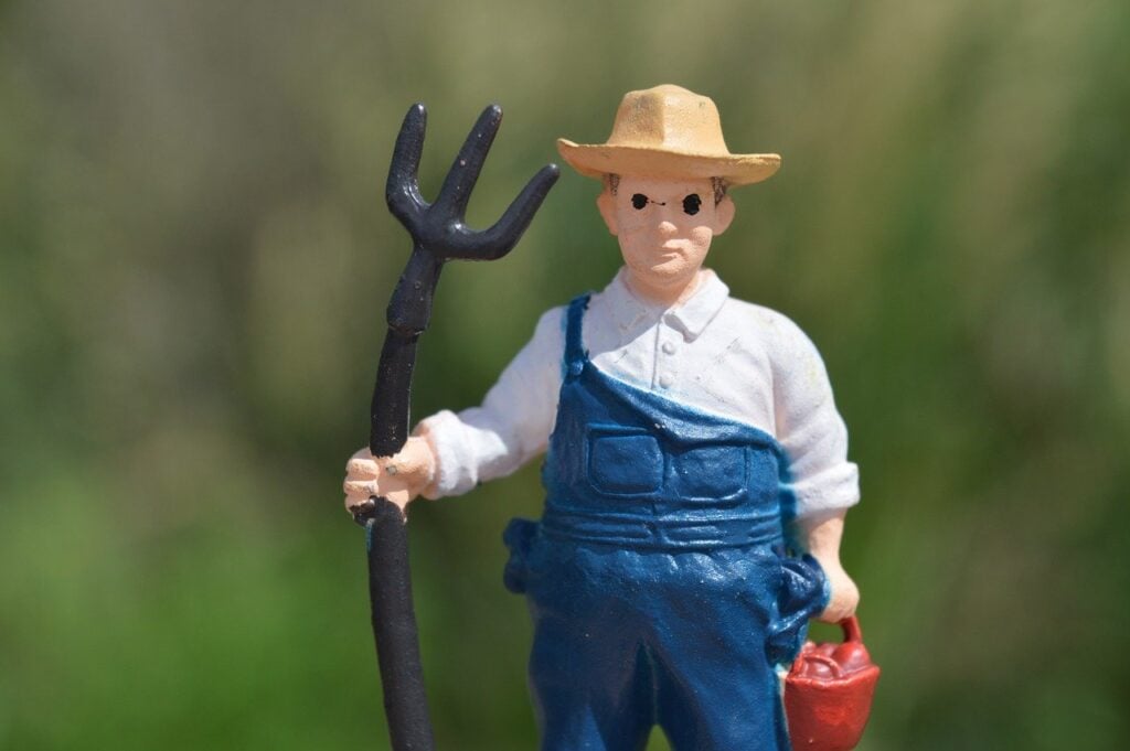 Where have all the Agriculture Workers in Australia Gone?